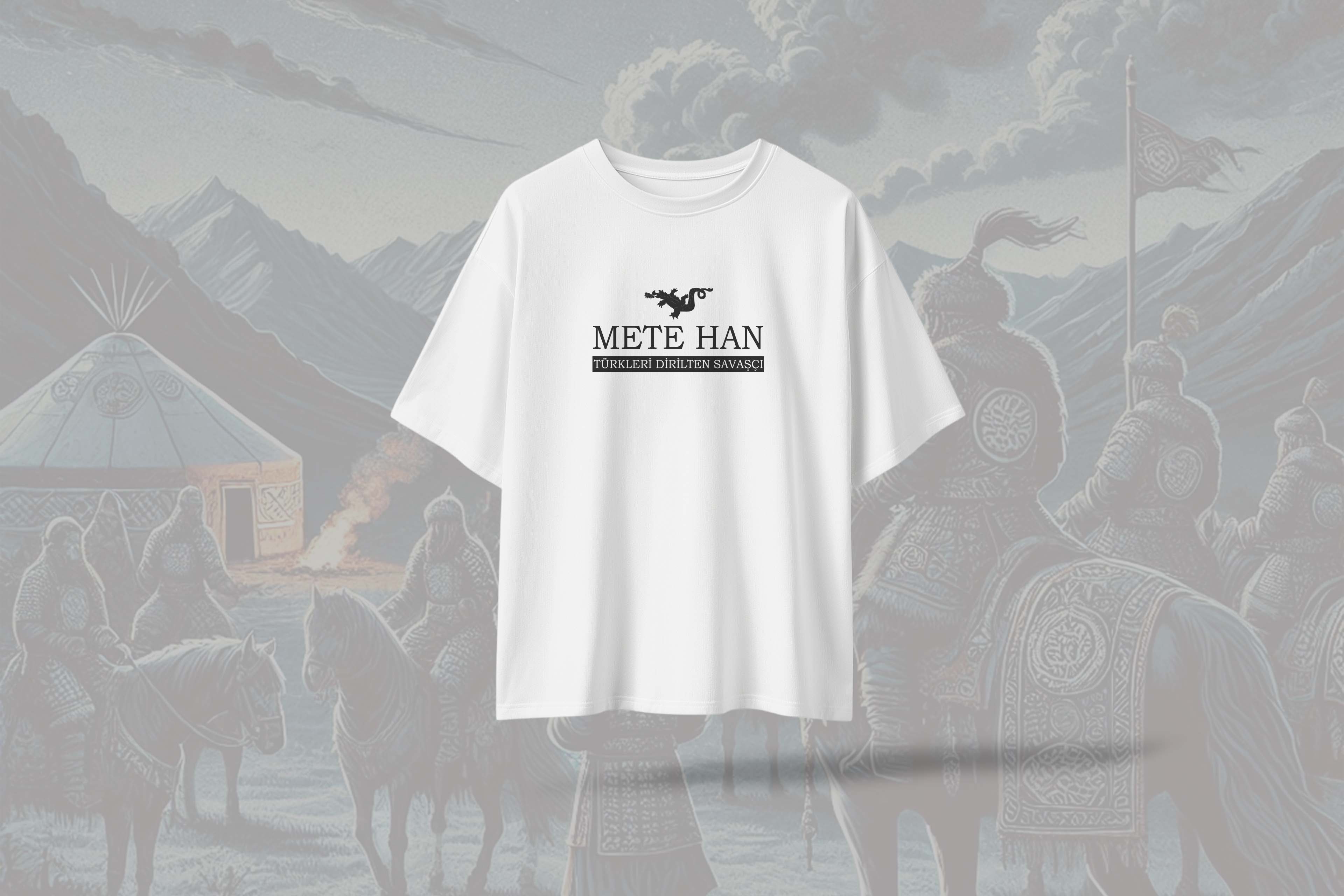 Mete%20Han%20Siyah%20Yazılı%20Oversize%20Unisex%20T-Shirt